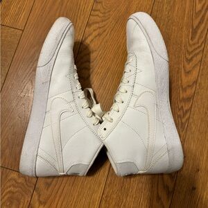 Nike Blazer Mid - all white